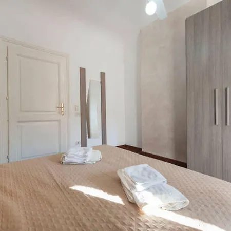 Principe Amedeo Bed & Breakfast 2*